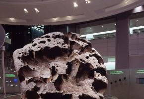 Willamette meteoritas Nacionaliniame Amerikos muziejuje